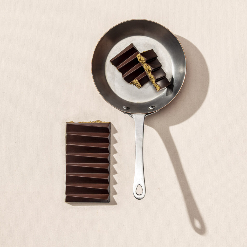 Alternative view of Tablette Praliné pistache salée - chocolat noir