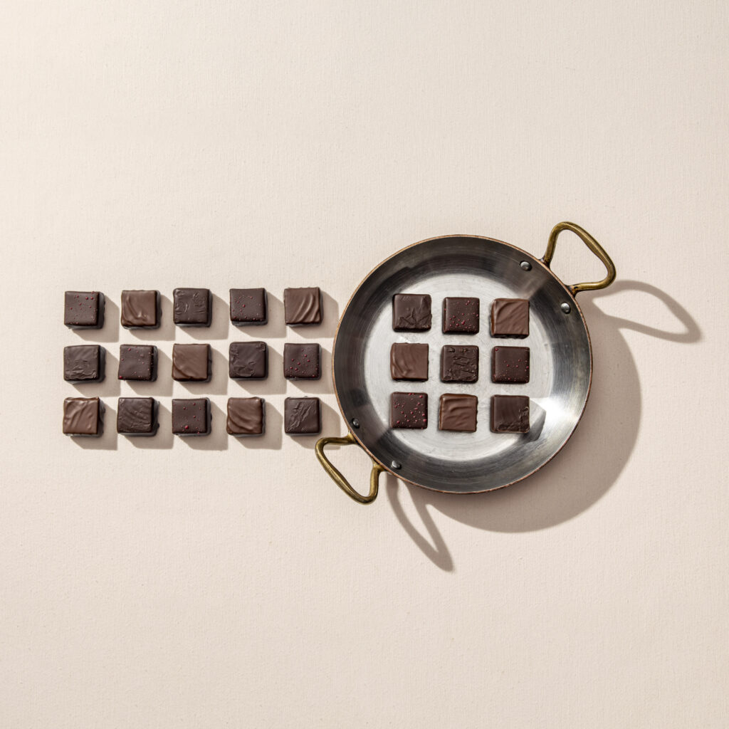 Alternative view of Coffret de 24 Ganaches