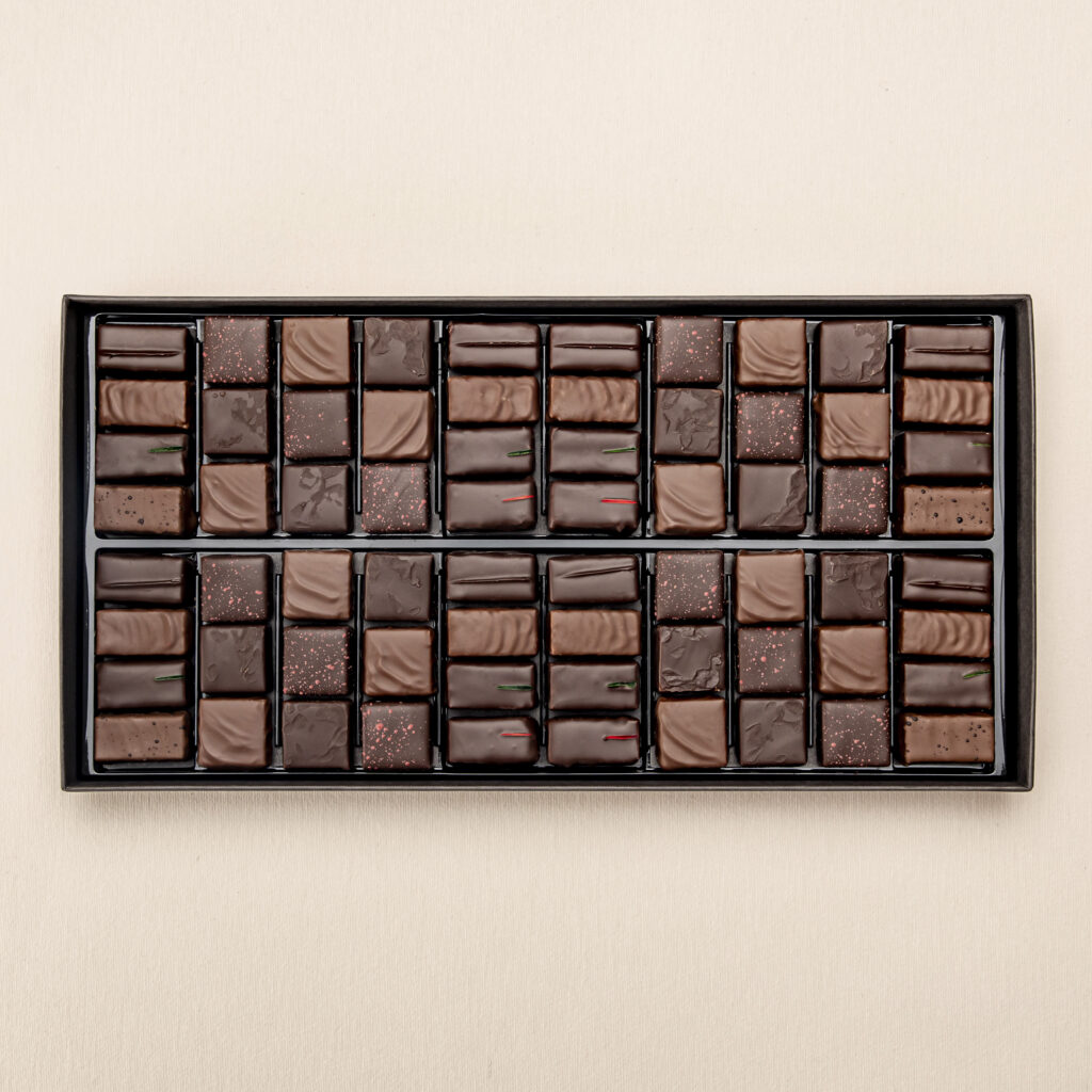 Coffret Collection de 32 Pralinés et 36 Ganaches