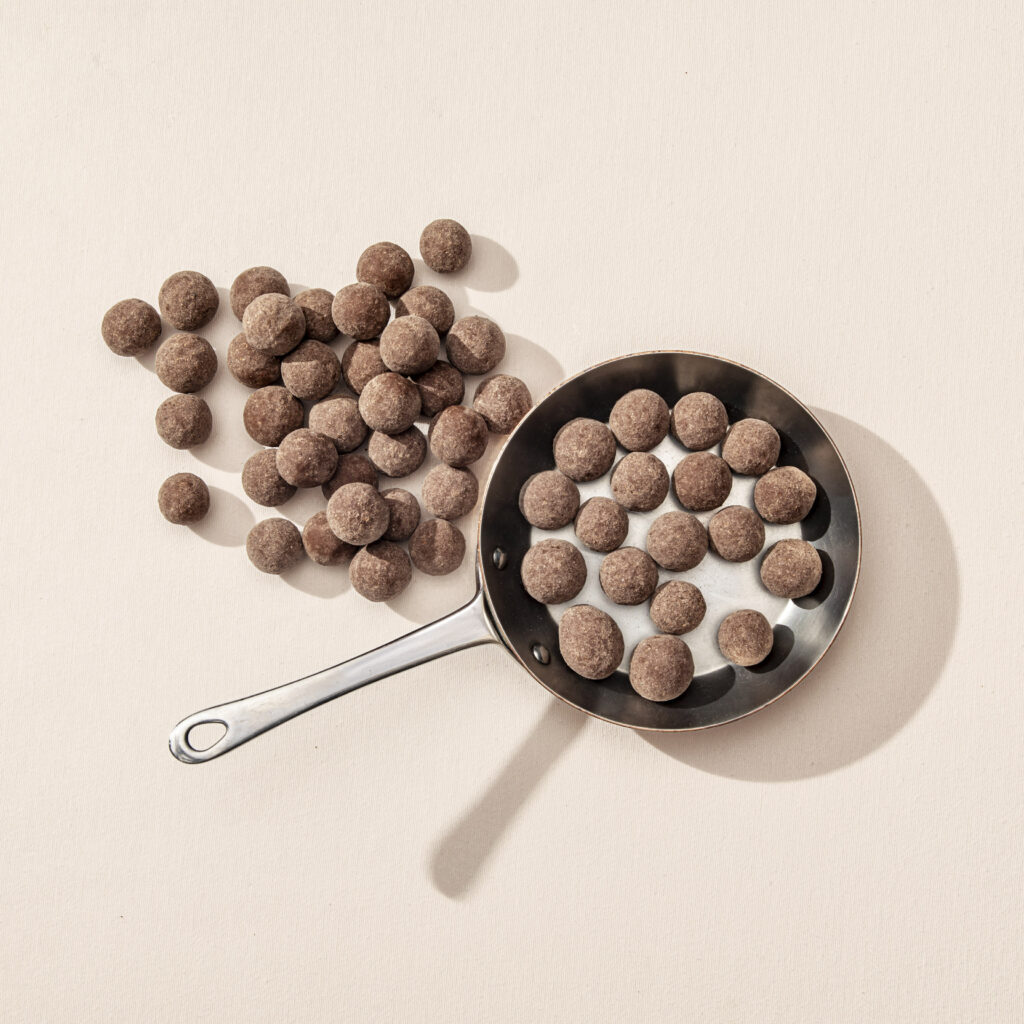 Noisettes enrobées de chocolat au lait