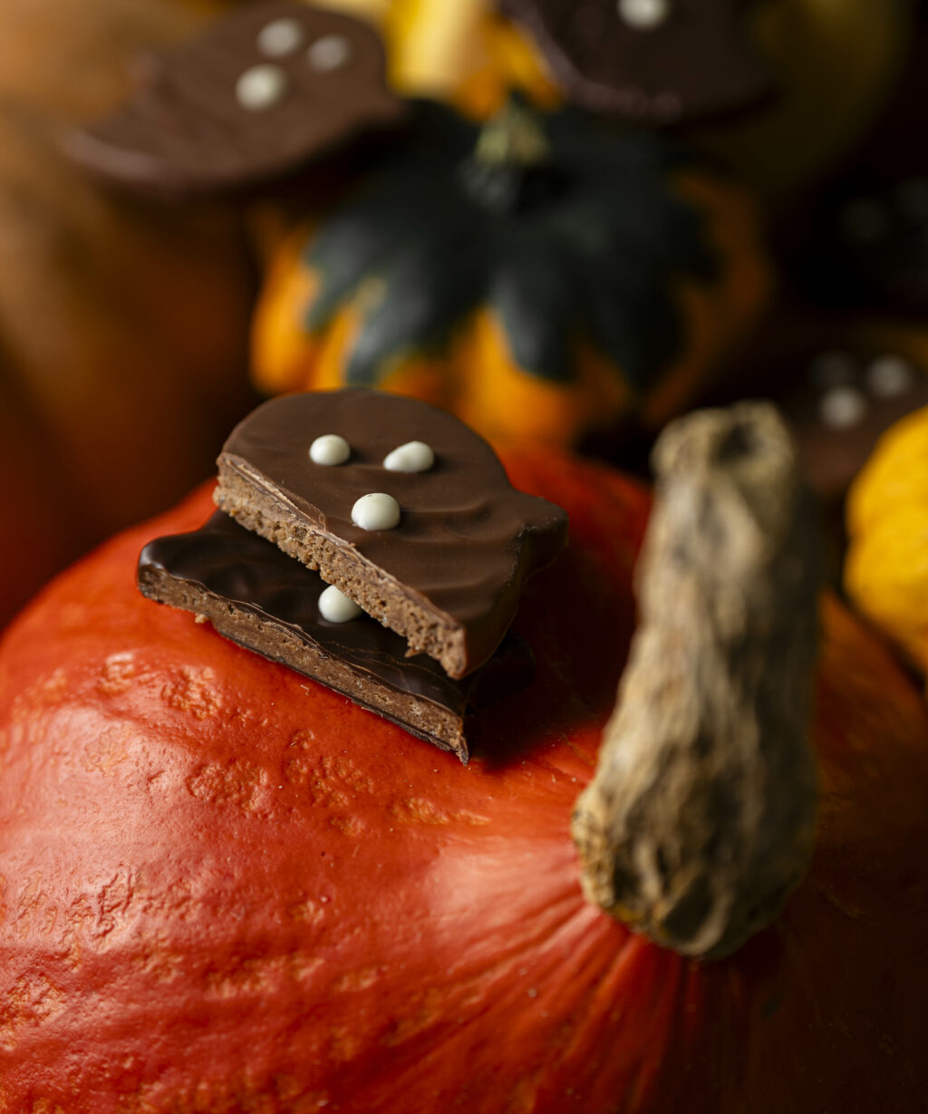 Alternative view of Coffret de 6 Sablés Fantômes d'Halloween