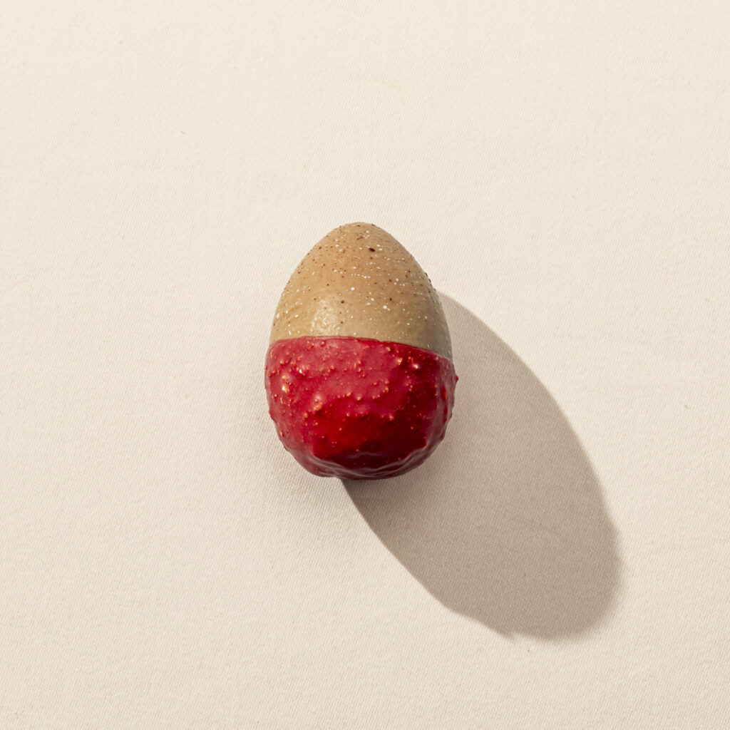 L'Oeuf à la Toque - rouge