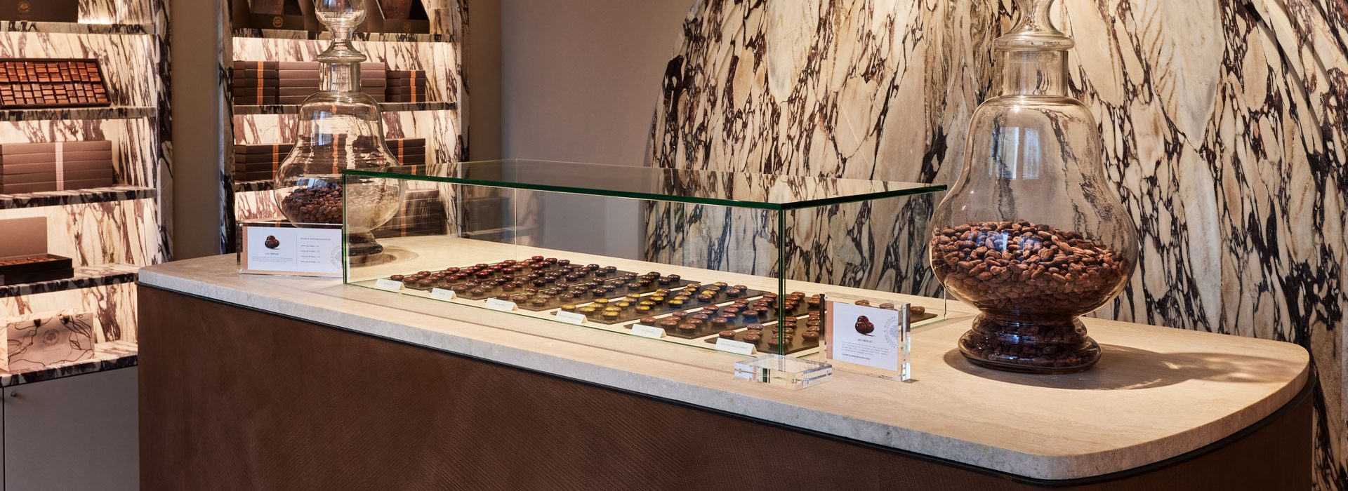 Nos-Boutique-Alleno-Et-Rivoire-Paris